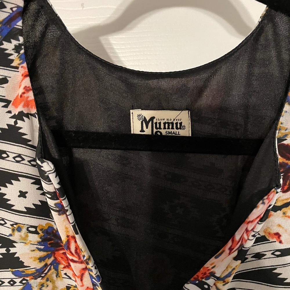 MuMu Tunic - Picture 2 of 3